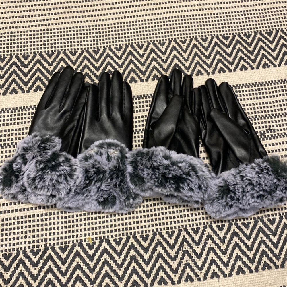 Winter gloves